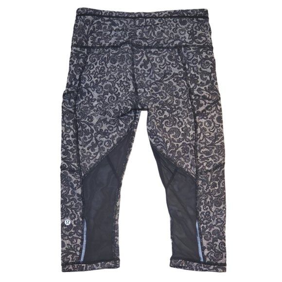 Lululemon Outrun 17" Crop - Picture 8 of 12